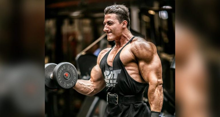Dicas incríveis de Sadik Hadzovic para construir Bíceps incríveis