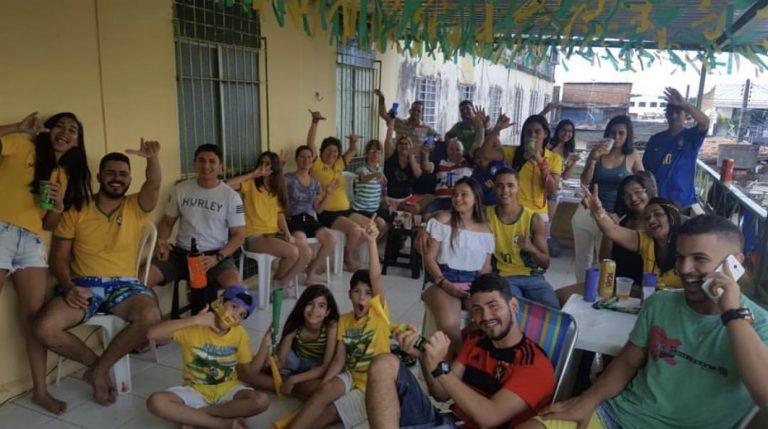 Brasil: país do futebol ou dos ferros?