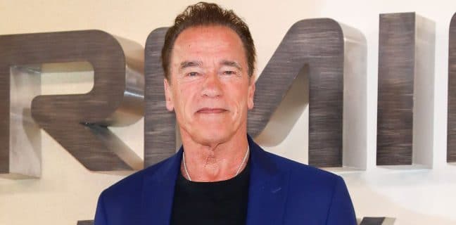 Arnold Schwarzenegger Posta Sobre seu Boletim Informativo e Pede Comentários de seus Fãs