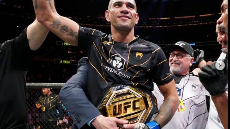 UFC 281:Tudo ou Nada Brasileiro Poatan Surpreende Com virada Histórica