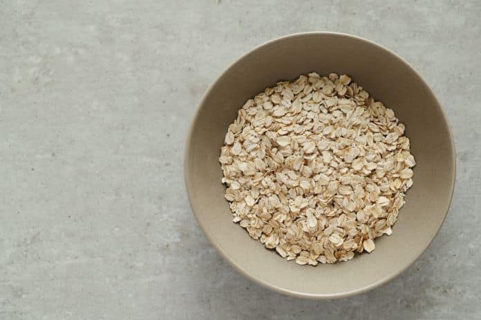 Are oats a good carb source?
