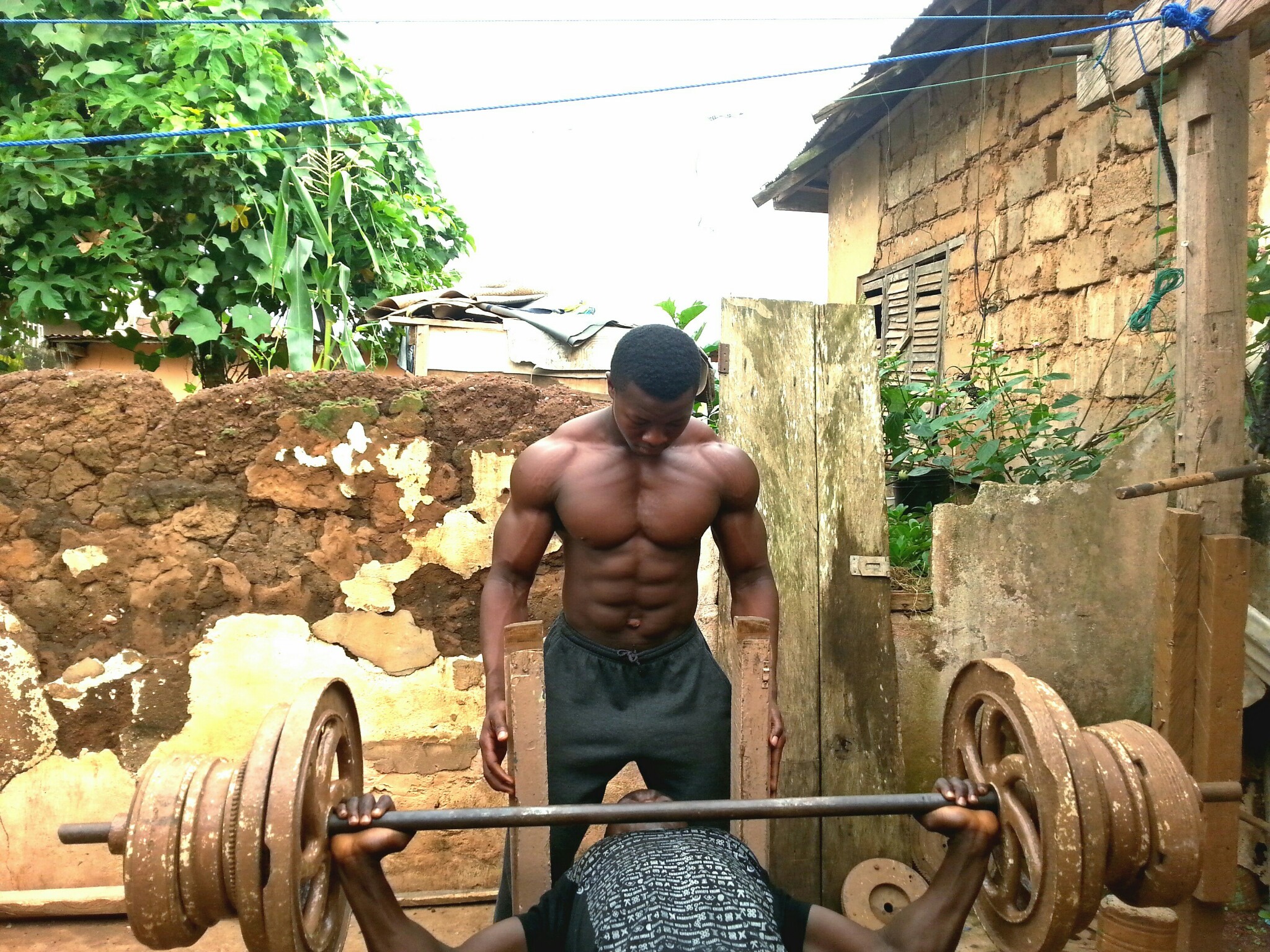african-bodybuilder-2