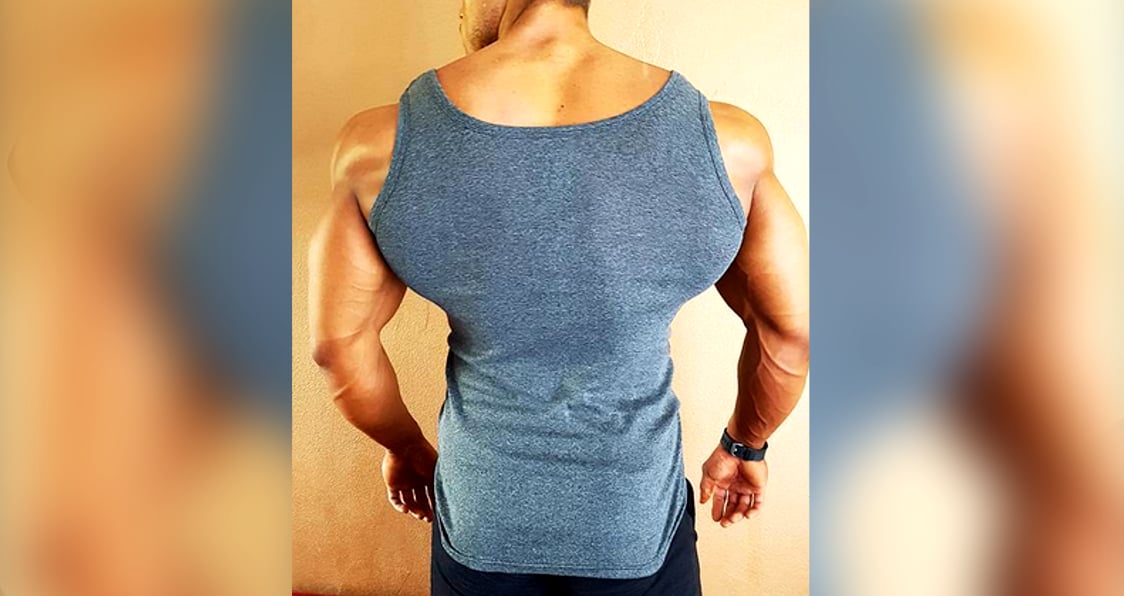 This Bodybuilder's Shoulder To Waist Ratio Is So Insane It's A Y Taper ...