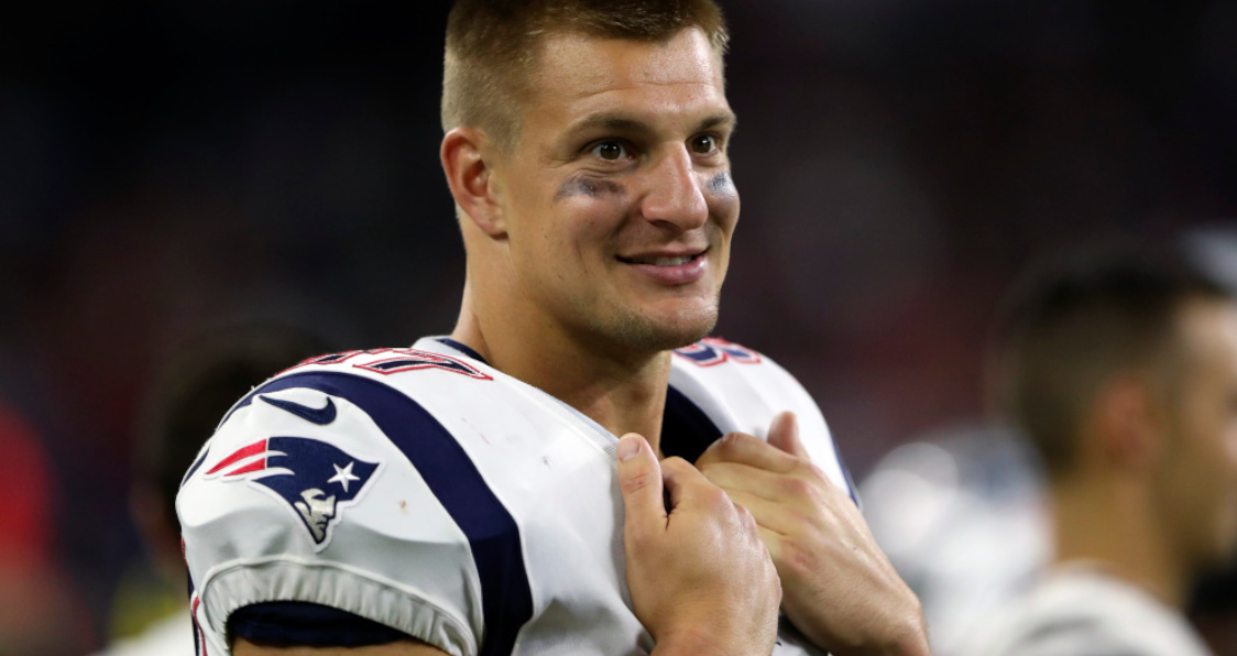 Rob Gronkowski Traded To The Buccaneers Joins Tom Brady