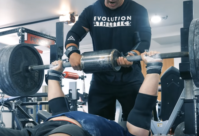 Brian Shaw Suffers Pec Injury During 575 Lbs Bench Press