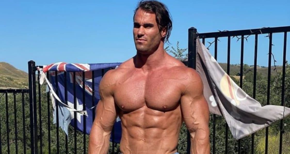 Calum Von Moger Shows Off Insane Back & Shoulders Workout