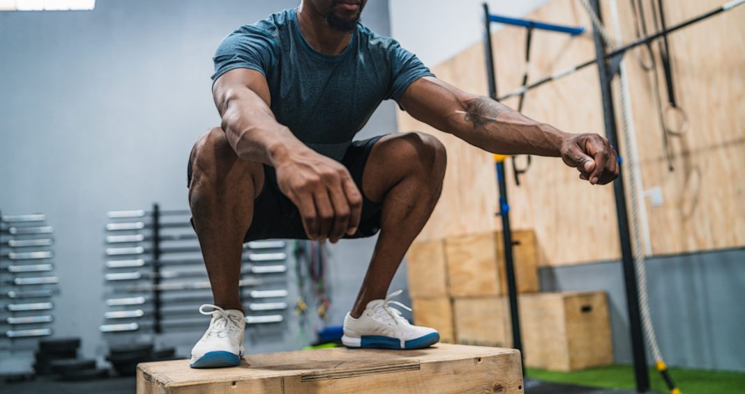 The Eight Best Bodyweight Exercises for Legs