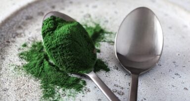 What to Look for in a Greens Supplement