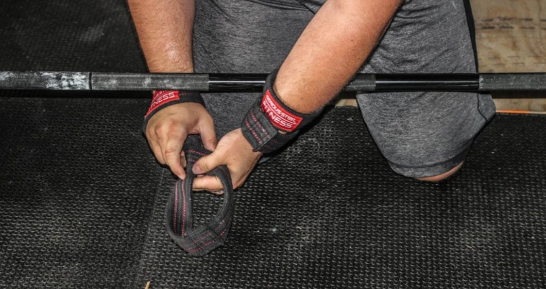 Figure 8 Lifting Straps – Serious Steel Fitness