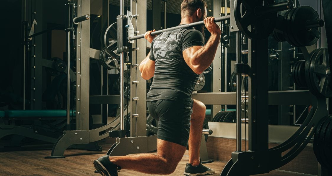 smith machine lunges