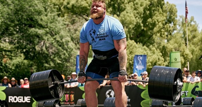 Bro thinks it's the world series Grown man deadlifting a plate