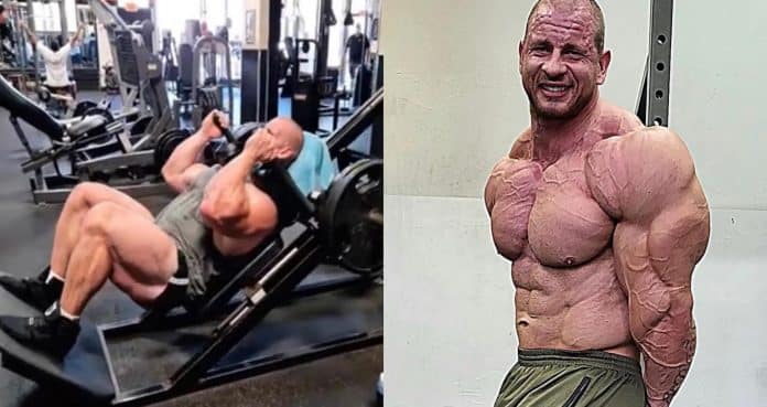 Legendary Bodybuilder Jay Cutler shares crushing arm-building workout