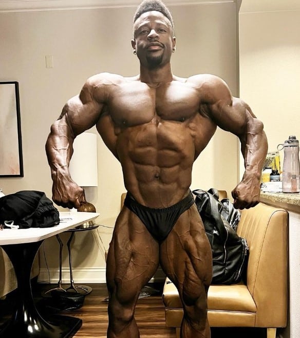 Jay Cutler Taught Brian Shaw How to Train Arms Like a Bodybuilder