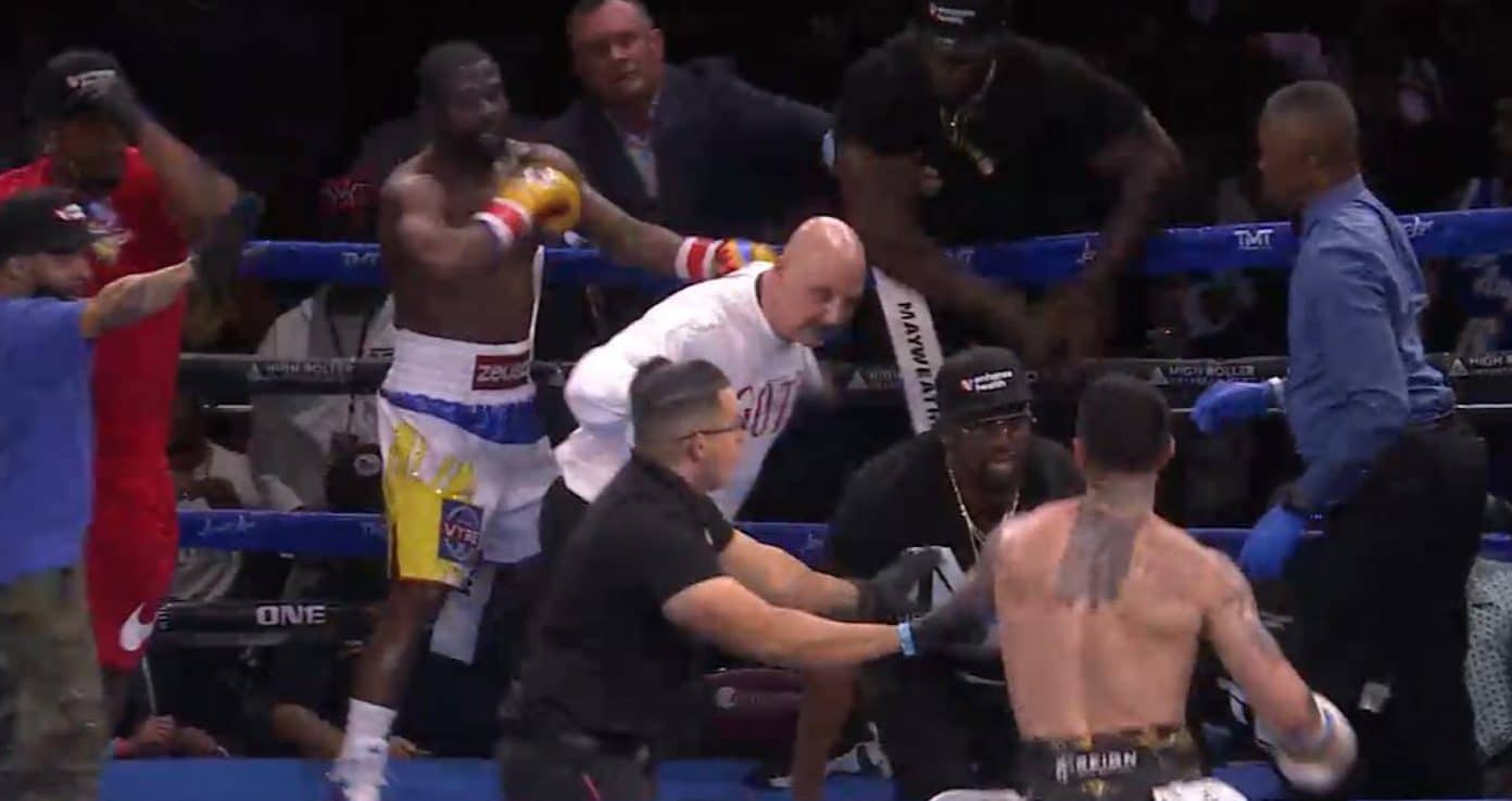 Floyd Mayweather Dominates John Gotti III, Gets Into Brawl After Fight