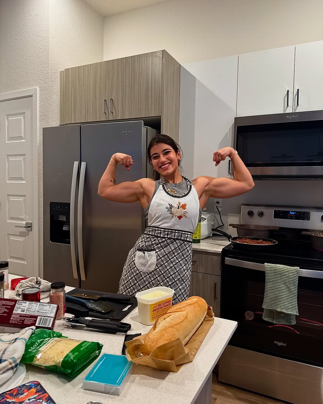 Sara Saffari workout