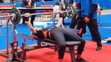 Iida Noriko Crushes 111.3-Pound Bench Press At 90 Years Old