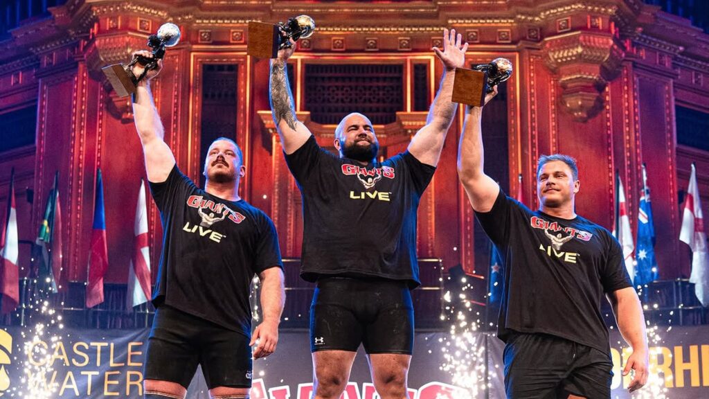 Giants live strongman