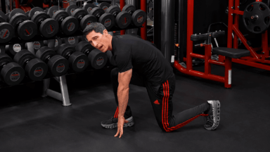 Jeff Cavaliere lunges