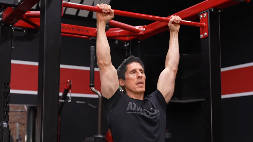 Jeff Cavaliere Names 7 Exercises That Could Be Making Your Shoulder Pain Worse