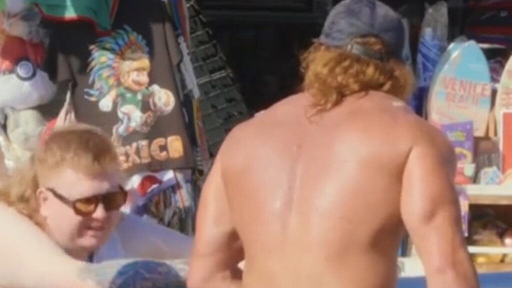 Mullet man Venice Beach viral video